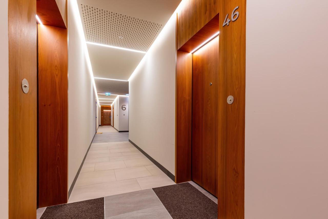 Sienna 65 Premium Apartment With Parking In Warsaw By Renters Prestige Kültér fotó